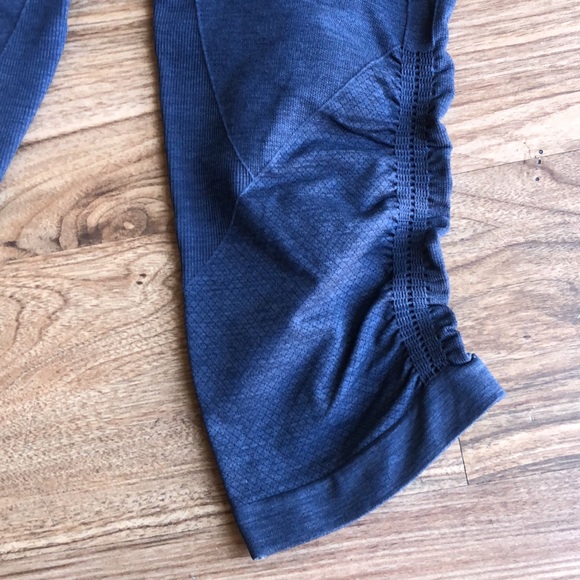 Crop Lululemon Leggings - Picture 3 of 7